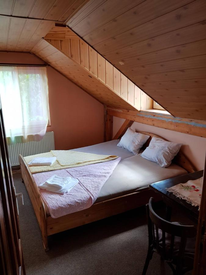 Hompot Accommodation Deva Exterior foto
