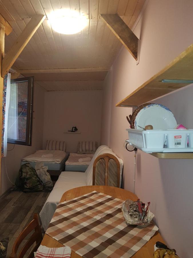 Hompot Accommodation Deva Exterior foto