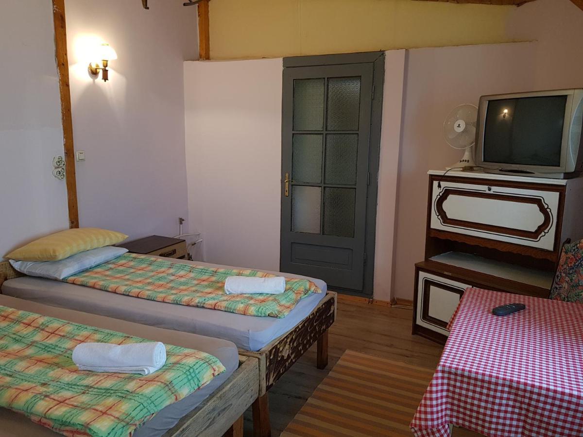 Hompot Accommodation Deva Exterior foto